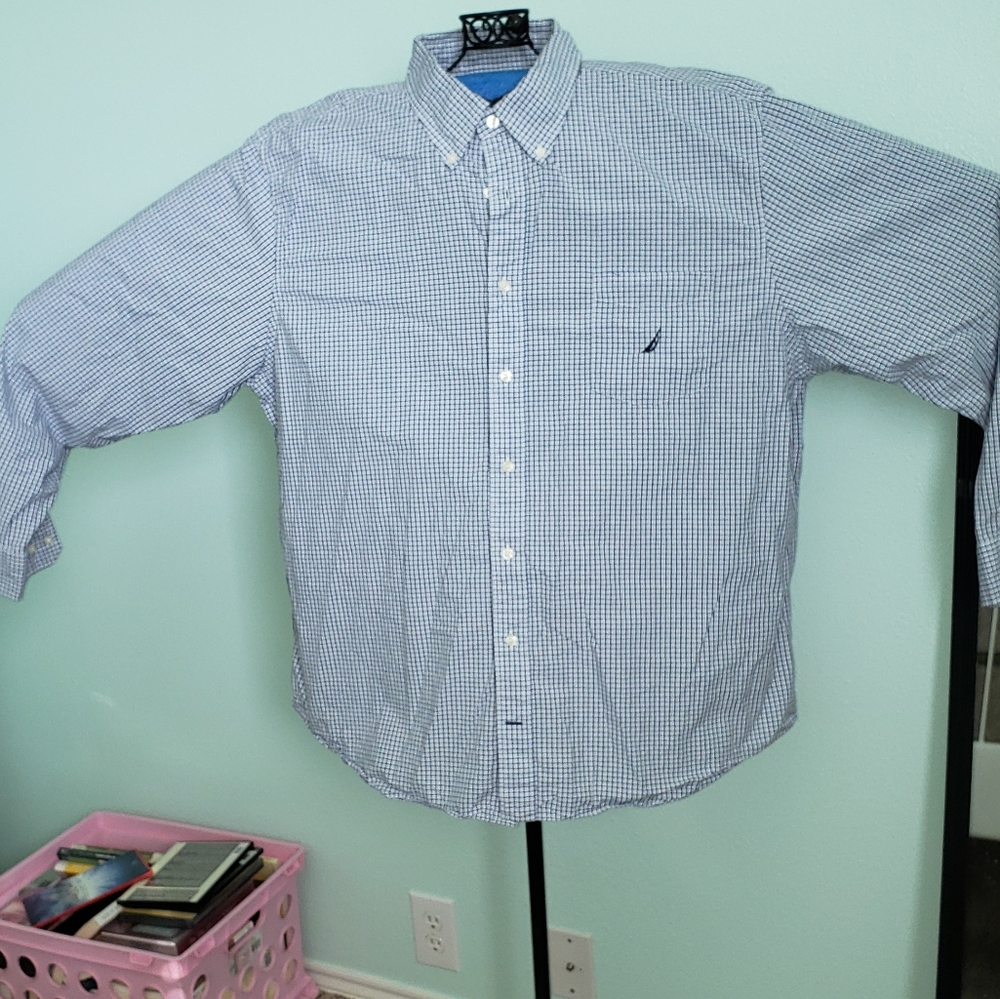 Men's Nautica Button down